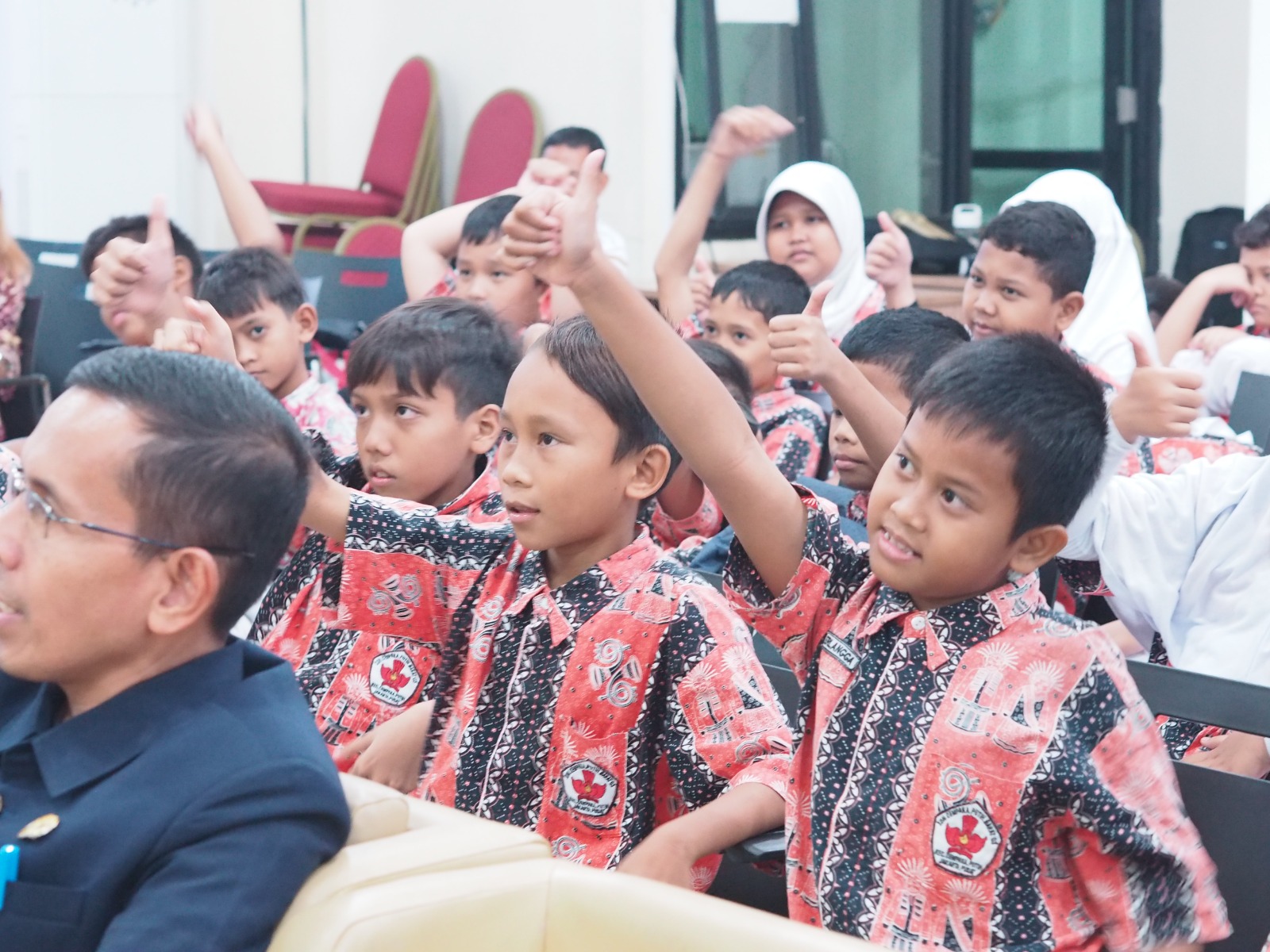 Ketupat Betawi Bersama SDN Cempaka Putih Barat 03 Di Aula Sudin Pusip Jakarta Pusat